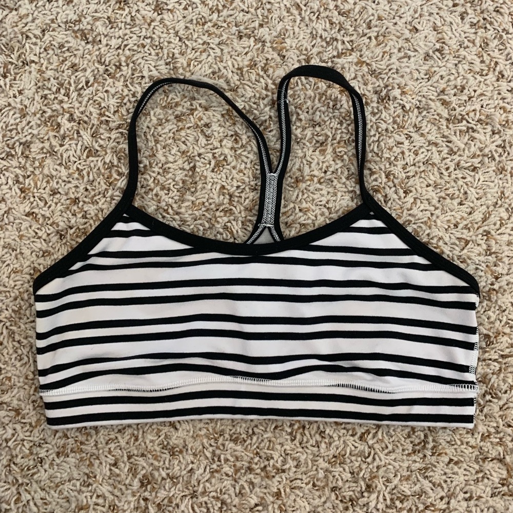 Lululemon Flow Y Bra